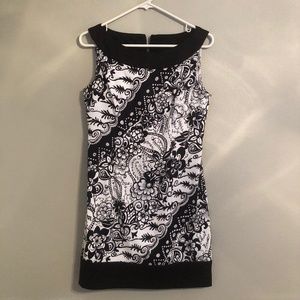 Connected - Size 10 Black and White Dress